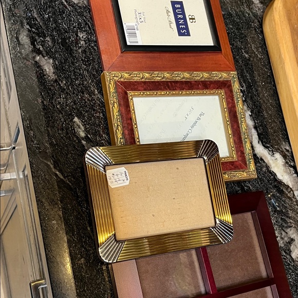 NWT Photo Frame Bundle of 4 Variety of Gold Brown Various Sizes - Picture 8 of 9